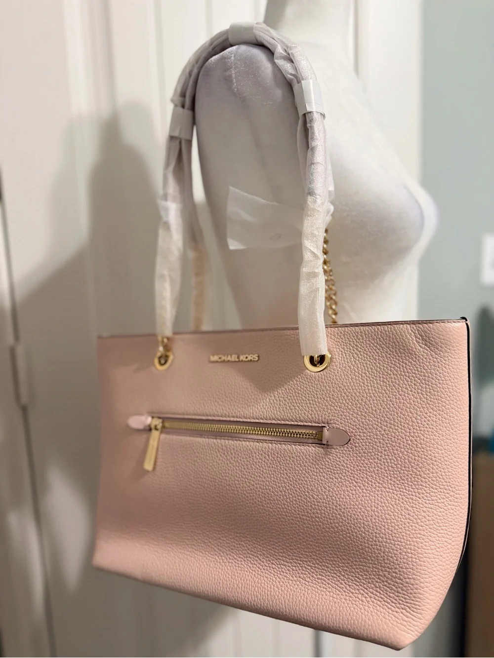 Michael Kors Jet Set Tote Pale Pink Pebbled Leather Tote